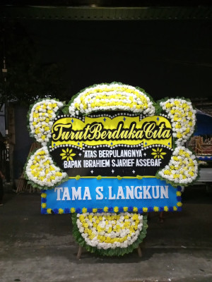 Papan Bunga Duka di Gesing